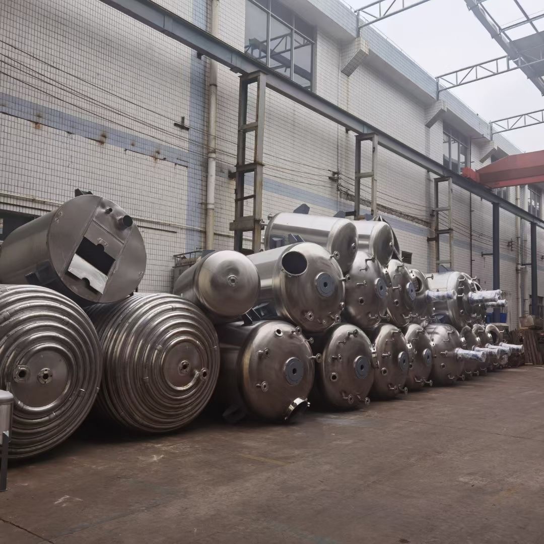 發(fā)往 迪拜 阿聯(lián)酋 化工反應釜攪拌釜 及配套設備采購(圖7)