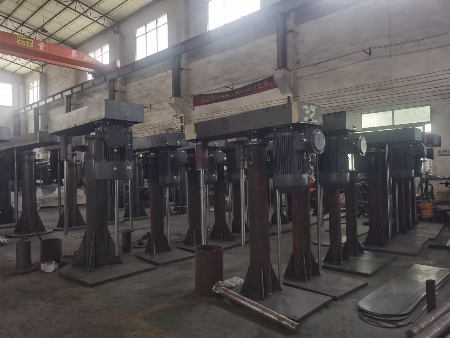 發(fā)往 迪拜 阿聯(lián)酋 高速分散機(jī) 及蝶式攪拌機(jī)采購項(xiàng)目(圖5)